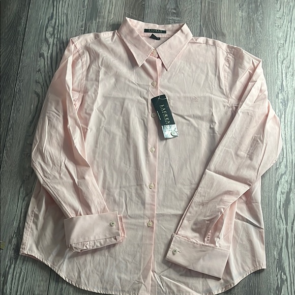 Ralph Lauren Tops - Ralph Lauren Light Pink Dress Shirt with Pointed Collar